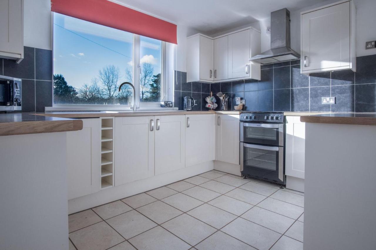 Maytree Cottage - 4 Bedroom Holiday Home - Tenby Esterno foto