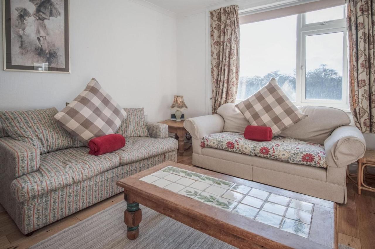 Maytree Cottage - 4 Bedroom Holiday Home - Tenby Esterno foto